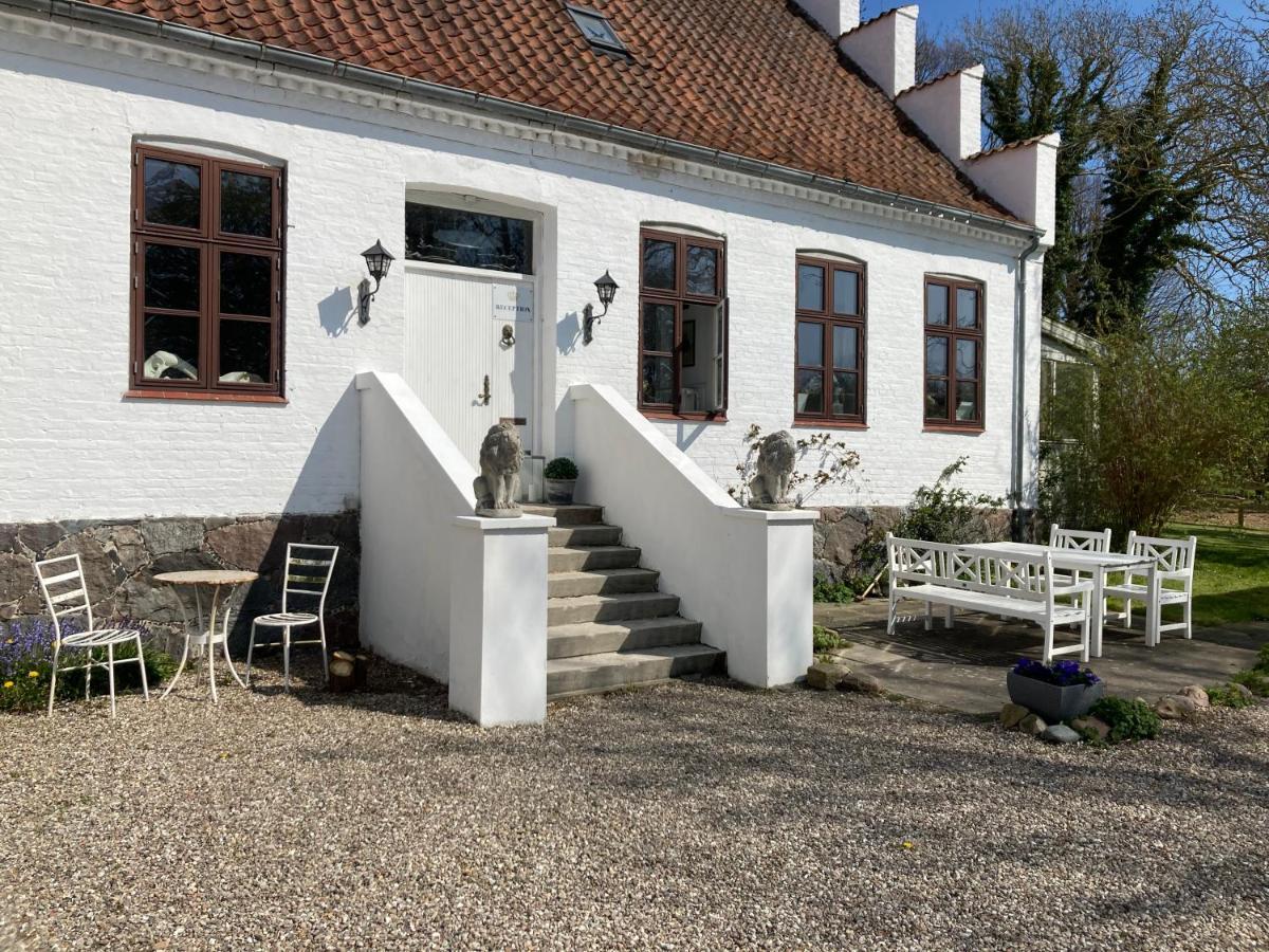 Skelby Praestegaard Gedser Exterior foto